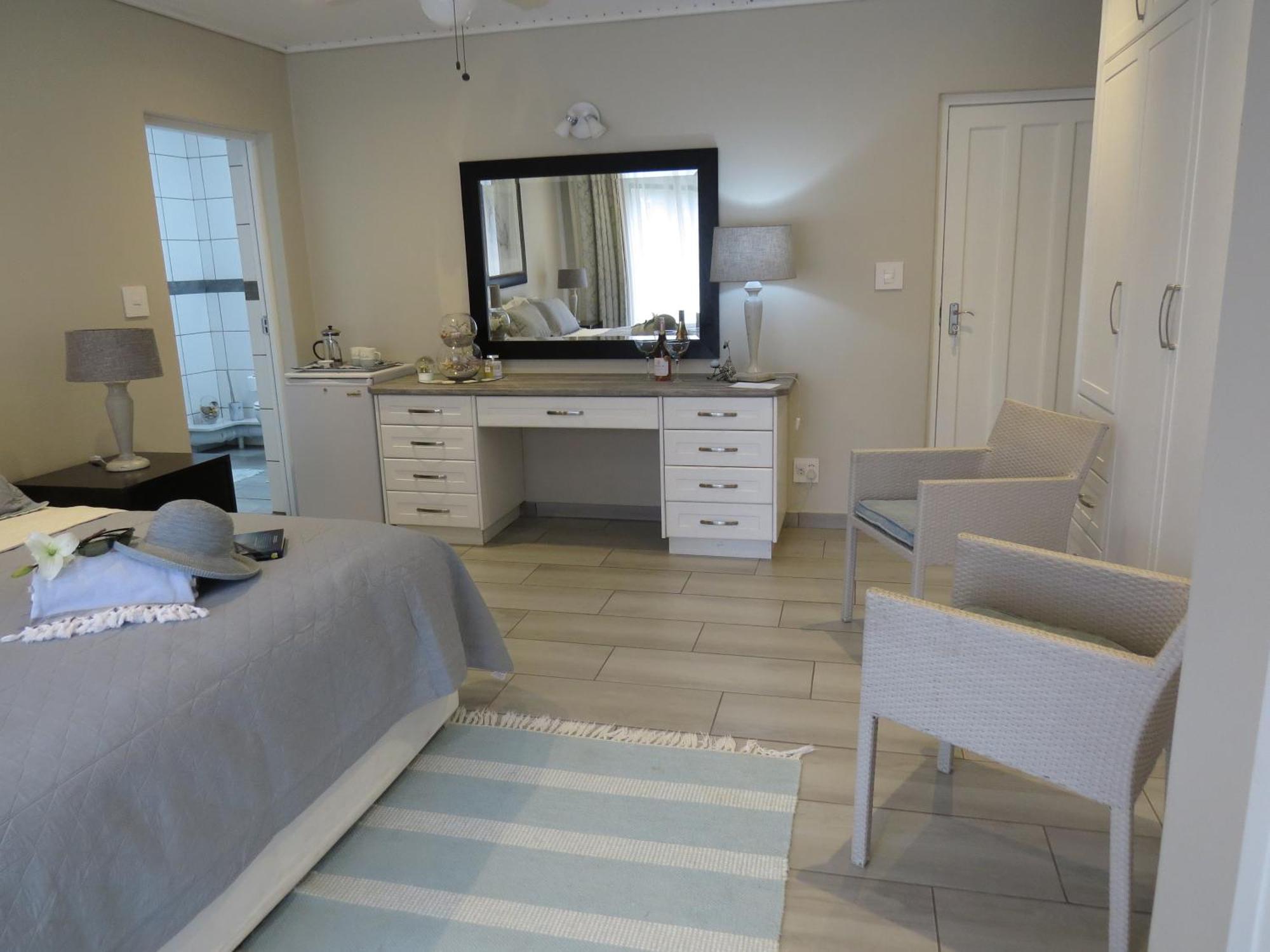 Easy Five Guest House Somerset West Exterior photo